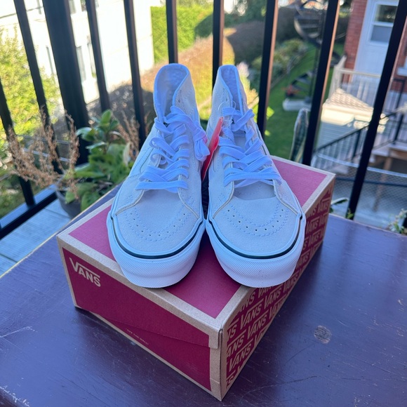 VANS Unisex SK8 Hi Tapered in White - Picture 3 of 3